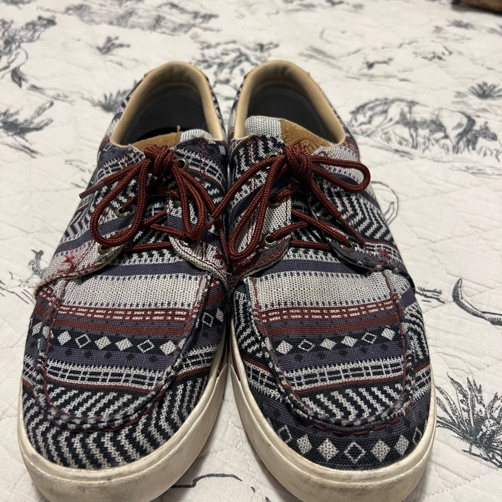Twisted X Loper Aztec Pattern sneaker/casual shoe.